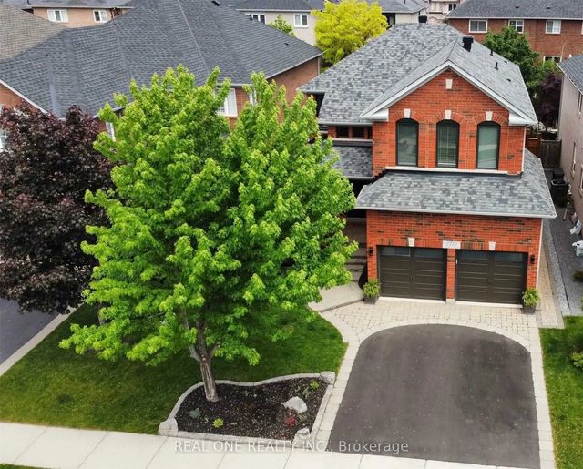 2463 Parkglen Avenue, Oakville
