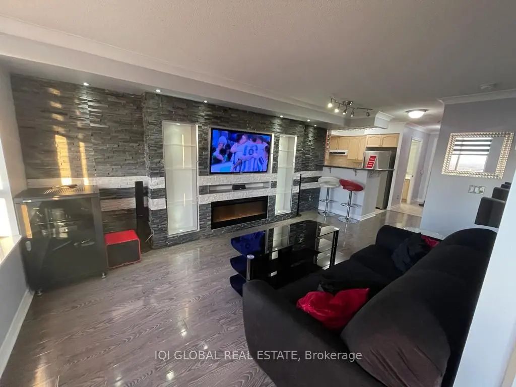 710 Humberwood Boulevard 2901, Toronto W10