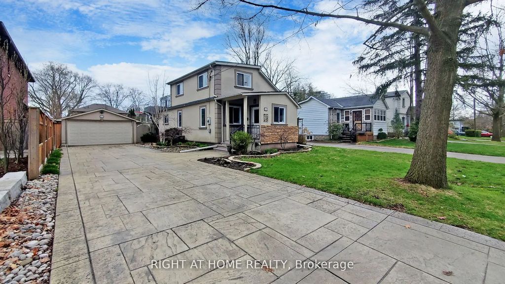 68 Eaglewood Boulevard E, Mississauga