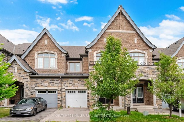 2455 Village Common, Oakville