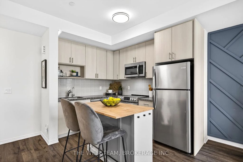 1120 Briar Hill Avenue 308, Toronto W04