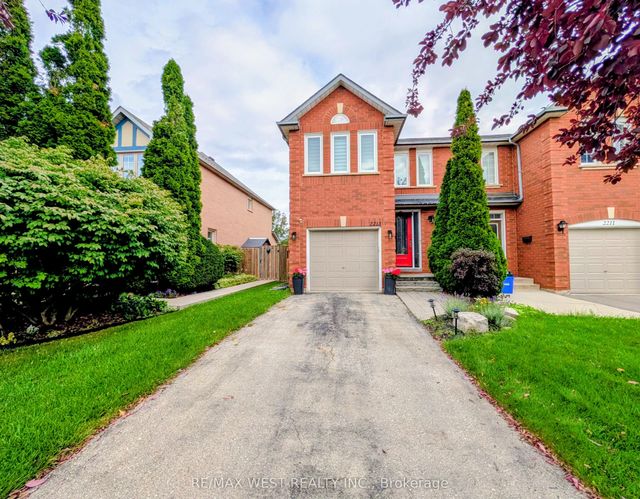 2213 Ridge Landing, Oakville
