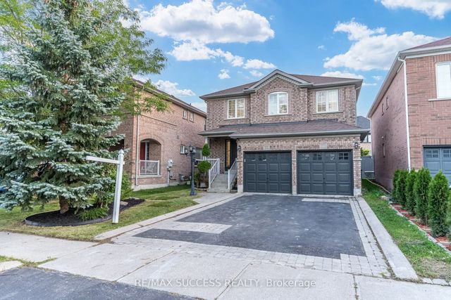 54 Ferncroft Place, Brampton