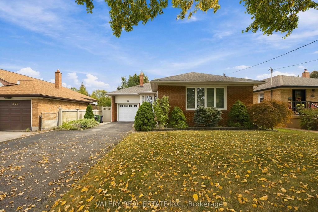 305 Renforth Road, Toronto W08