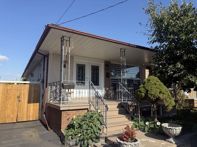 1257 Alexandra Avenue, Mississauga