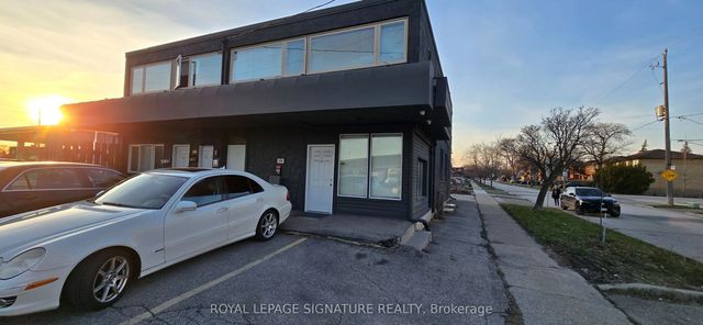 498 Horner Avenue L4, Toronto W06