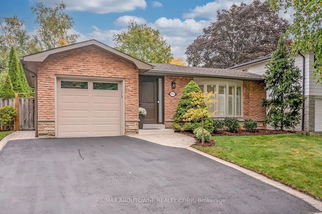 173 Arichat Road, Oakville