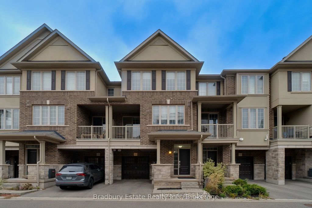 3105 Blackfriar Common, Oakville