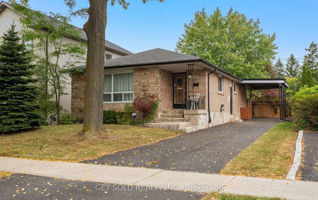 22 Almayo Crescent, Toronto W10