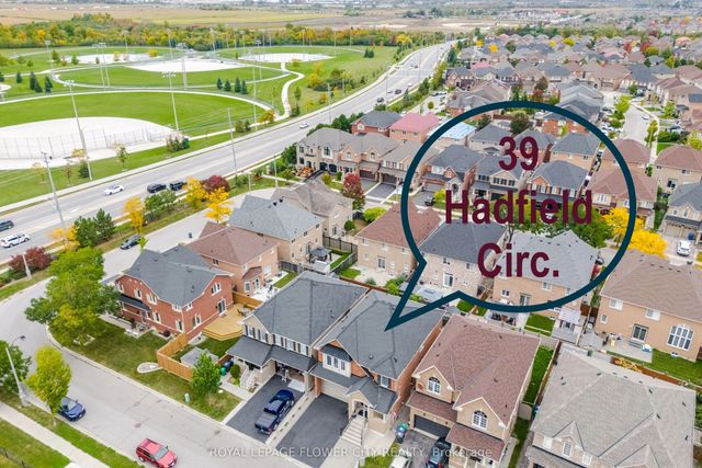 39 Hadfield Circle, Brampton