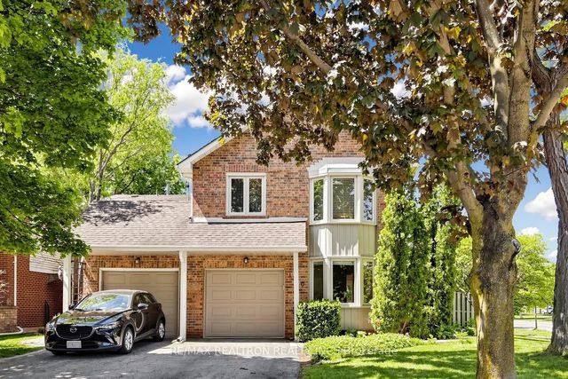 1120 Potters Wheel Crescent, Oakville