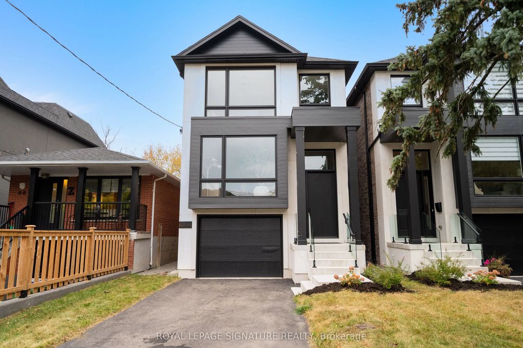 62 Ash Crescent, Toronto W06