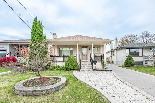 159 Spalding Road, Toronto W05