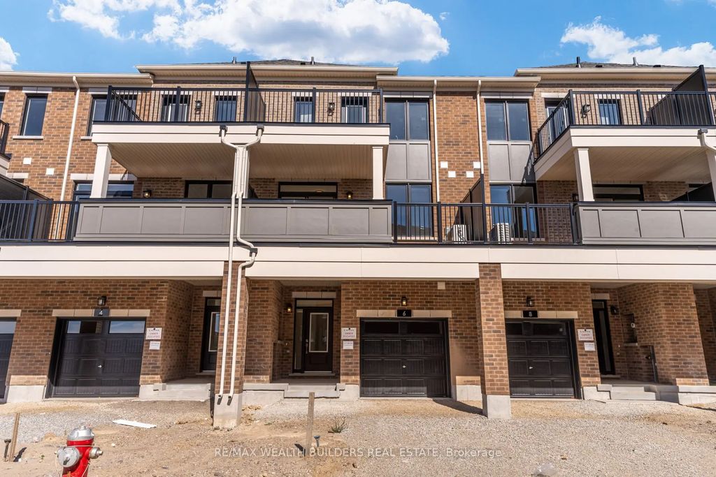 6 Thornbird Crescent Upper, Brampton