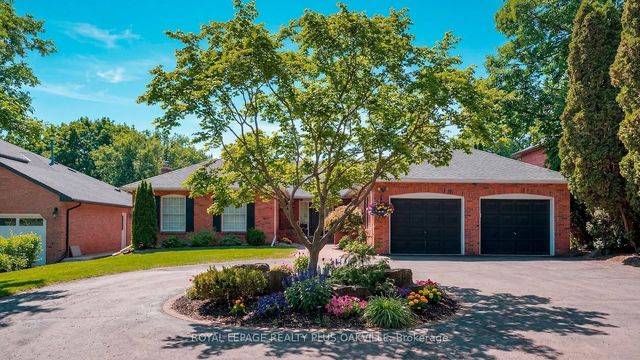 258 Shoreacres Road, Burlington