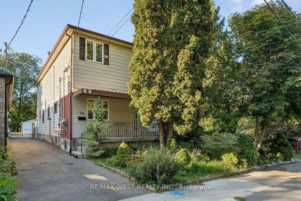 24 Victoria Street, Toronto W06