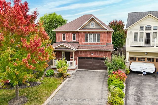52 Bardoe Crescent, Milton