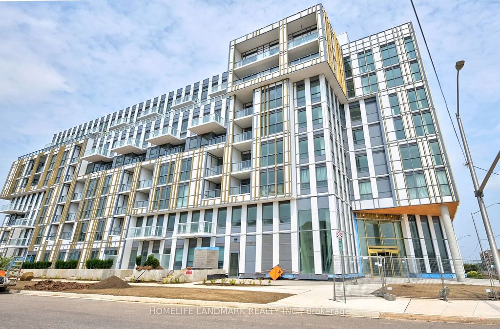 1005 Dundas Street E 720, Oakville