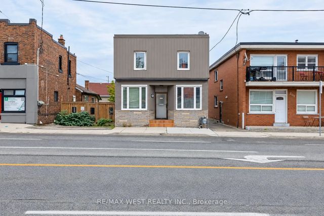 203 Islington Avenue Main, Toronto W06