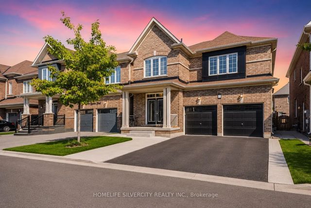 7 Iguana Trail, Brampton