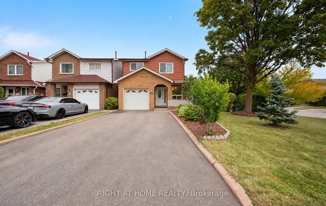 875 Messenger Meadow Drive, Mississauga