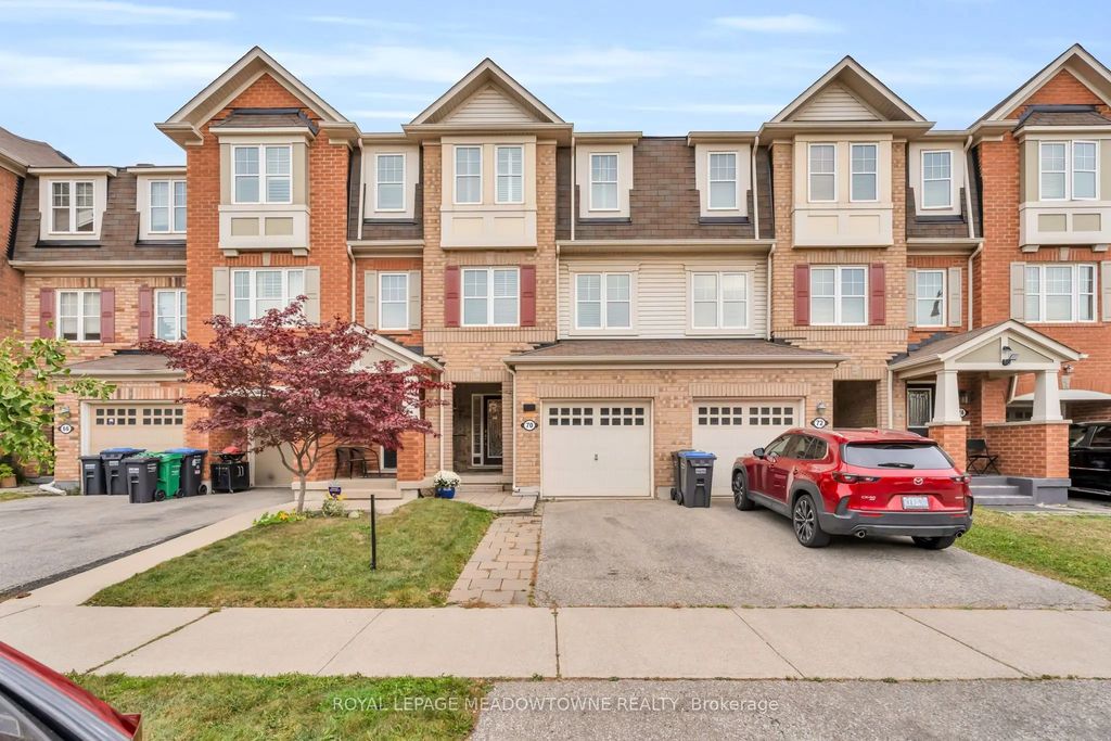 70 Betterton Crescent, Brampton
