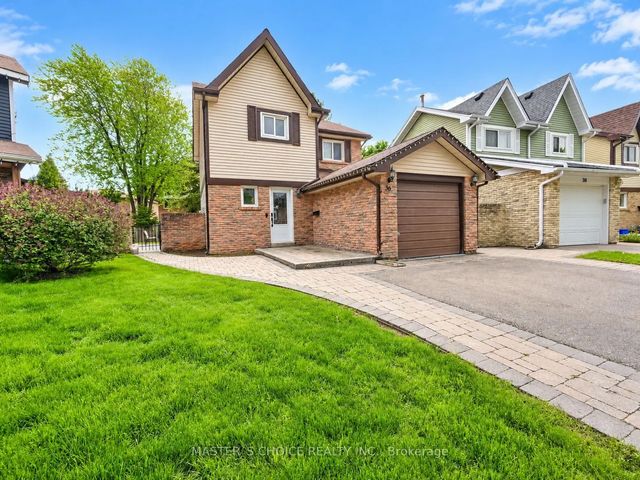 36 Sprucedale Court, Brampton