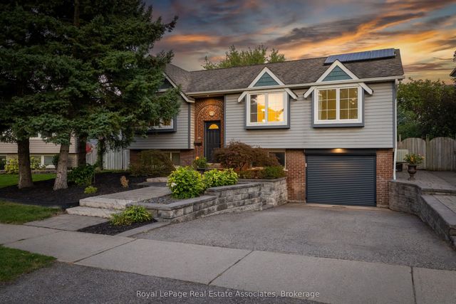 829 Willow Avenue, Milton