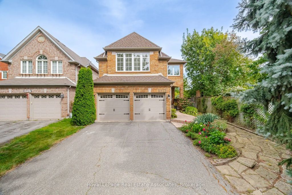 5923 Tweed Court, Mississauga