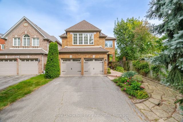 5923 Tweed Court, Mississauga