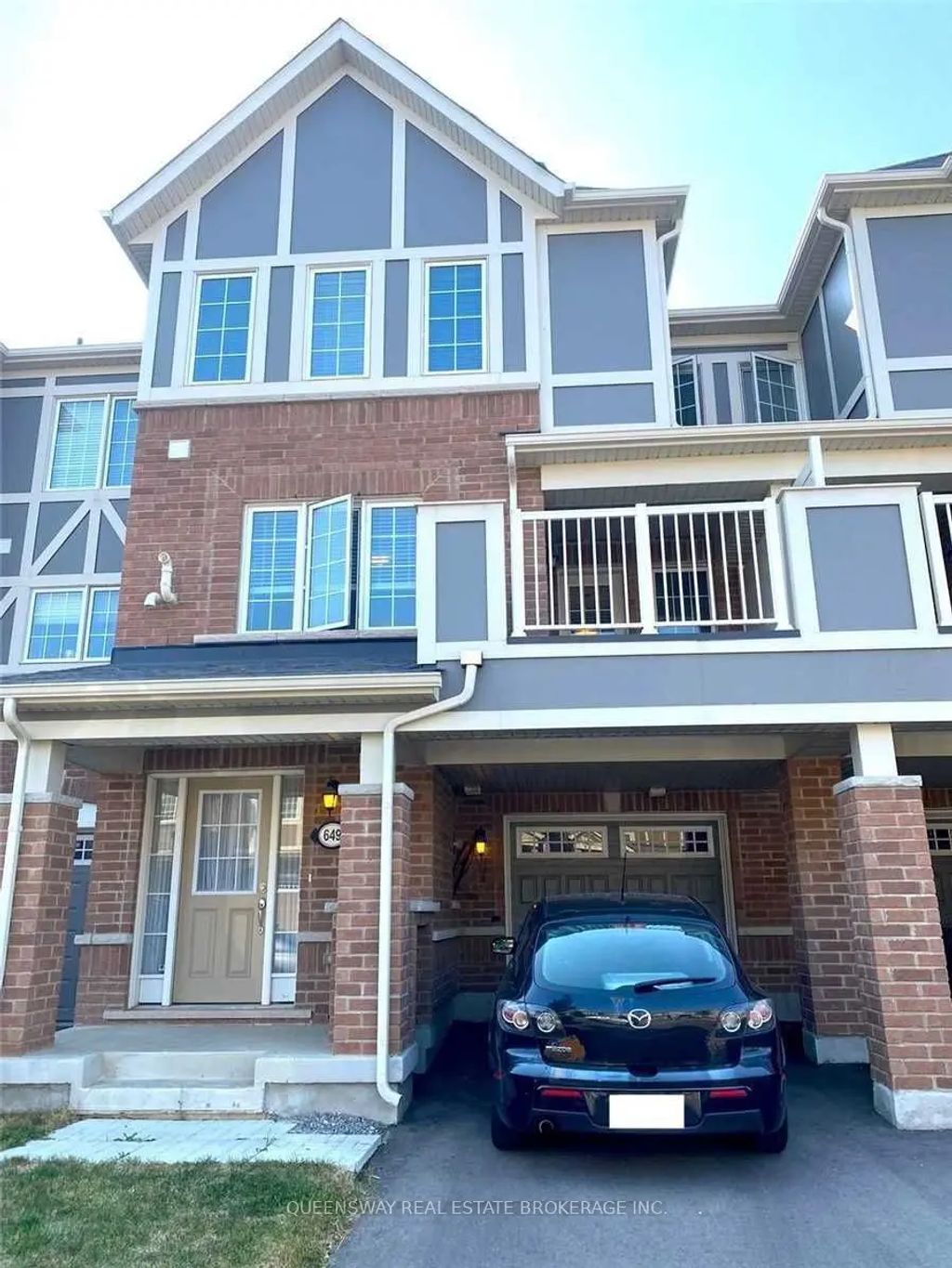 649 Laking Terrace, Milton