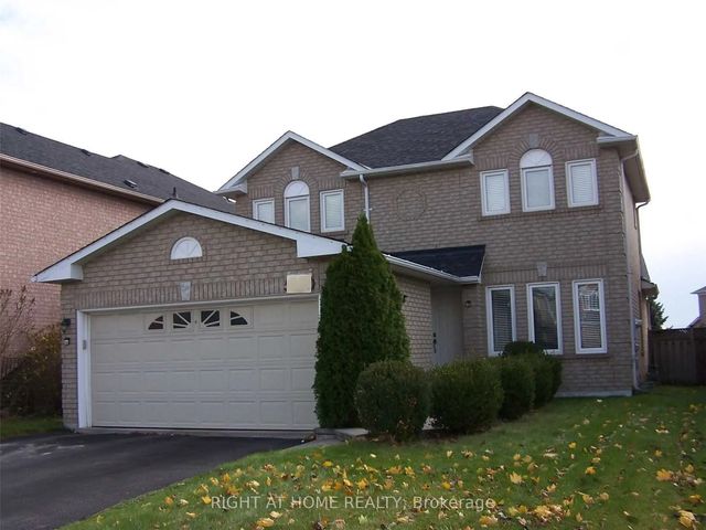 5590 Loonlake Avenue, Mississauga
