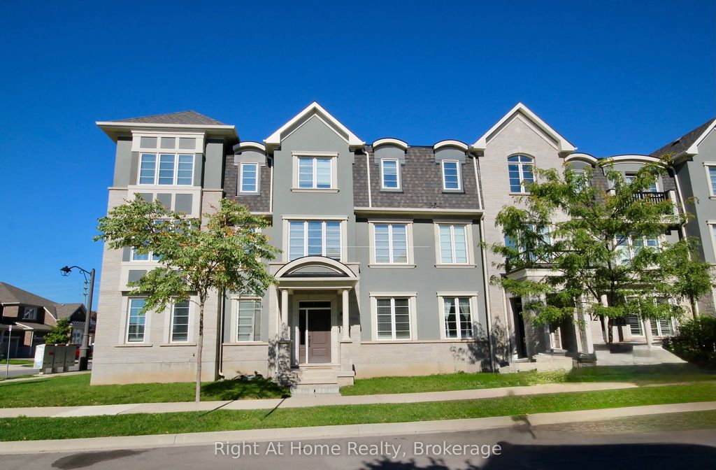 119 Stork Street, Oakville