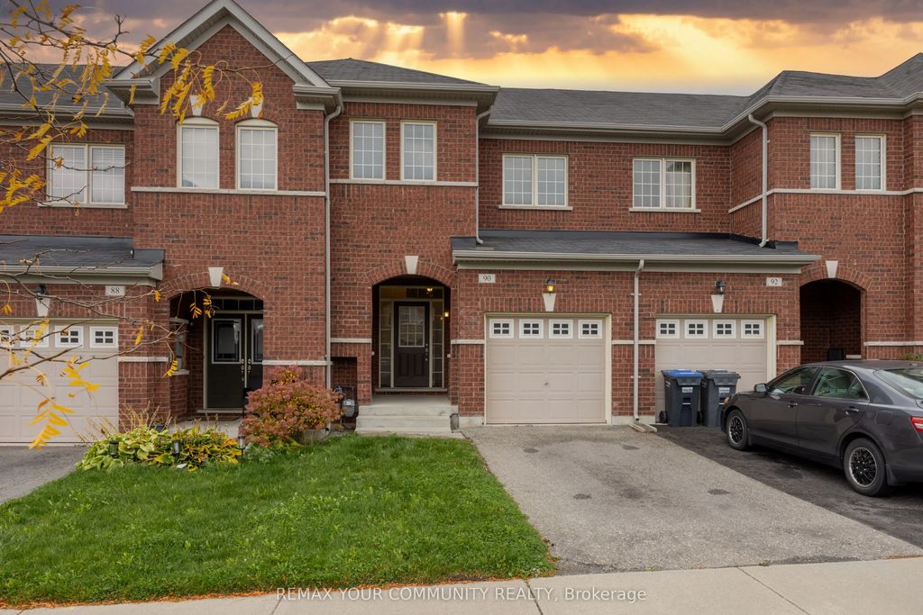 90 Sky Harbour Drive, Brampton