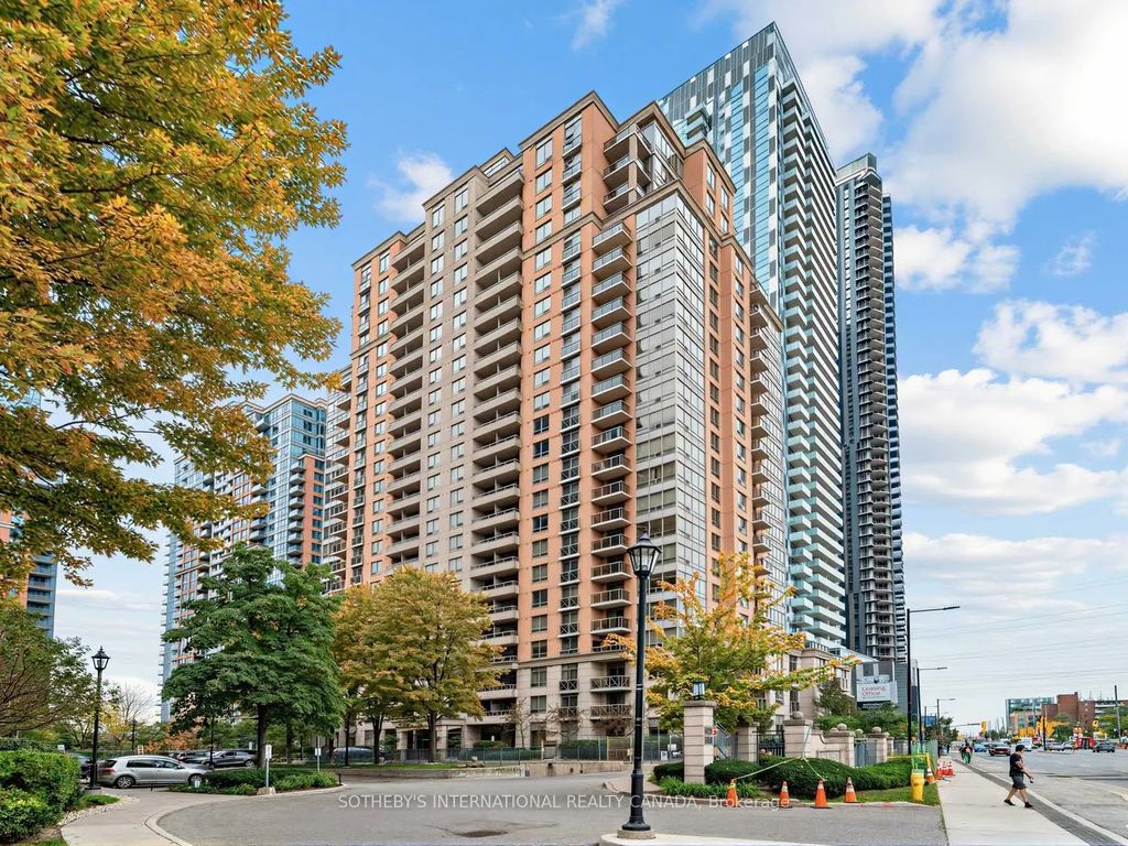 5233 Dundas Street W 127, Toronto W08