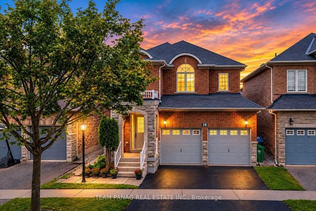 38 Mountland Road, Brampton