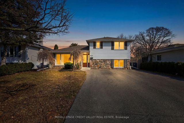 41 Staveley Crescent, Brampton