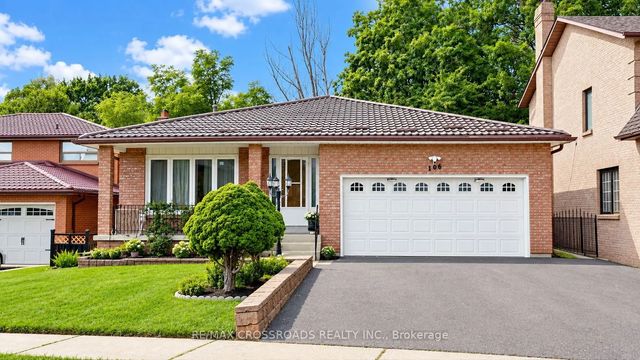 106 Stilecroft Drive 7, Toronto W05