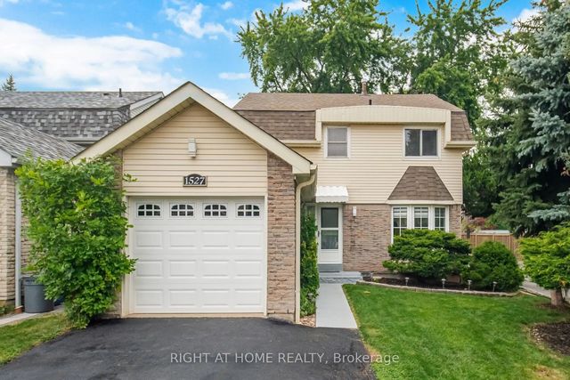 1527 Forestdale Court, Oakville