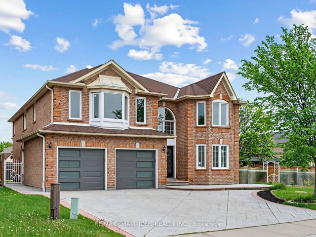 1 Cluster Oak Place, Brampton
