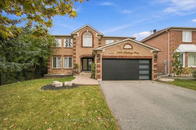 1749 Heritage Way, Oakville
