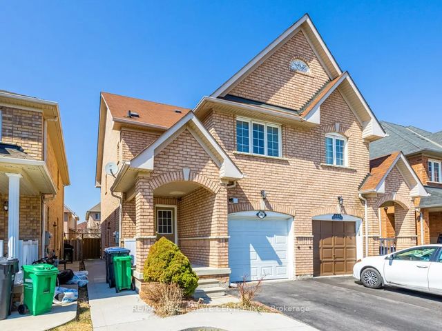 140 Cadillac Crescent Upper, Brampton