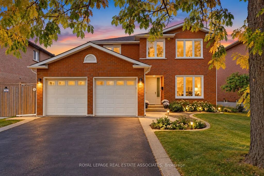 1410 Wakehurst Crescent, Oakville