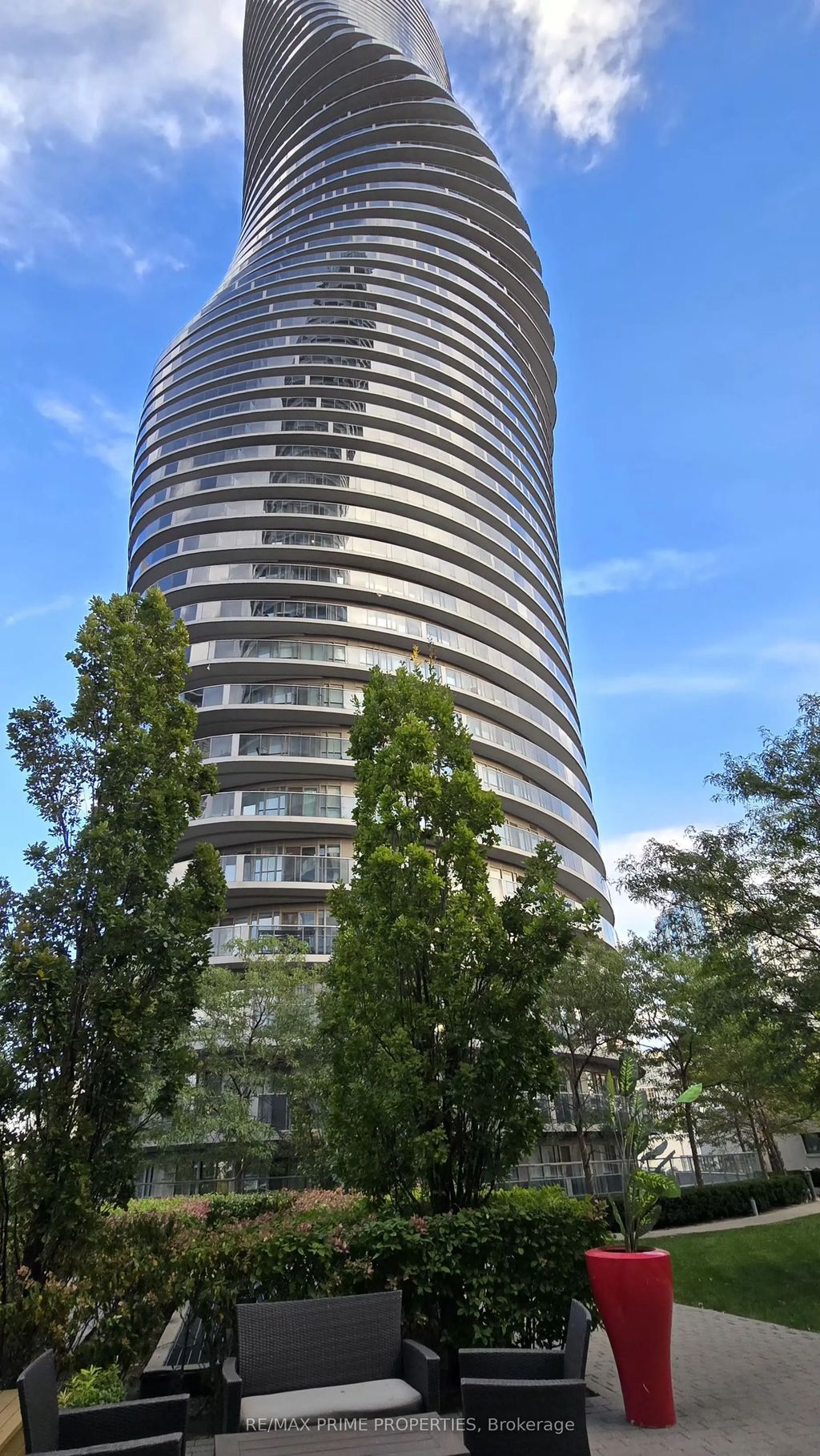 50 Absolute Avenue 1106, Mississauga