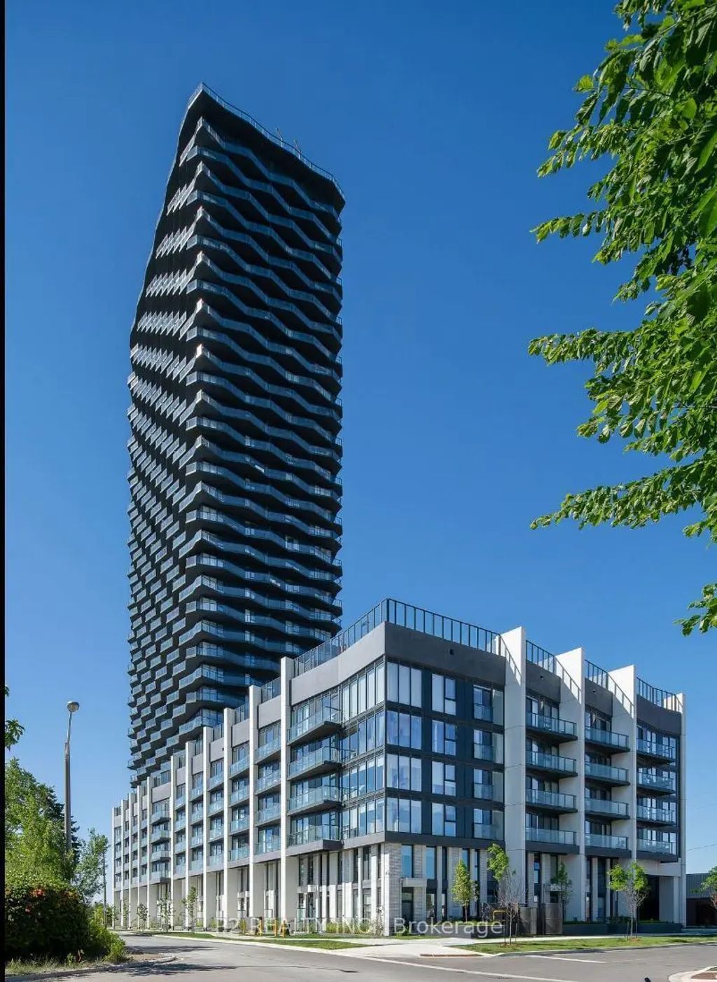 36 Zorra Street 611, Toronto W08