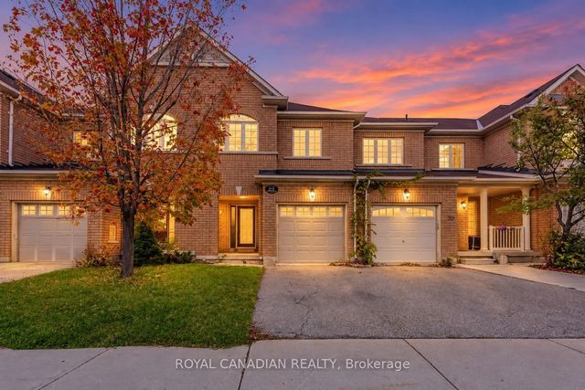 22 Bay Breeze Drive, Brampton