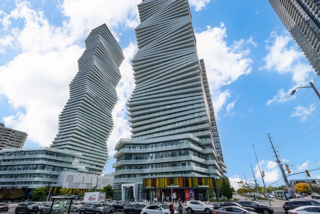 3900 Confederation Parkway 2401, Mississauga