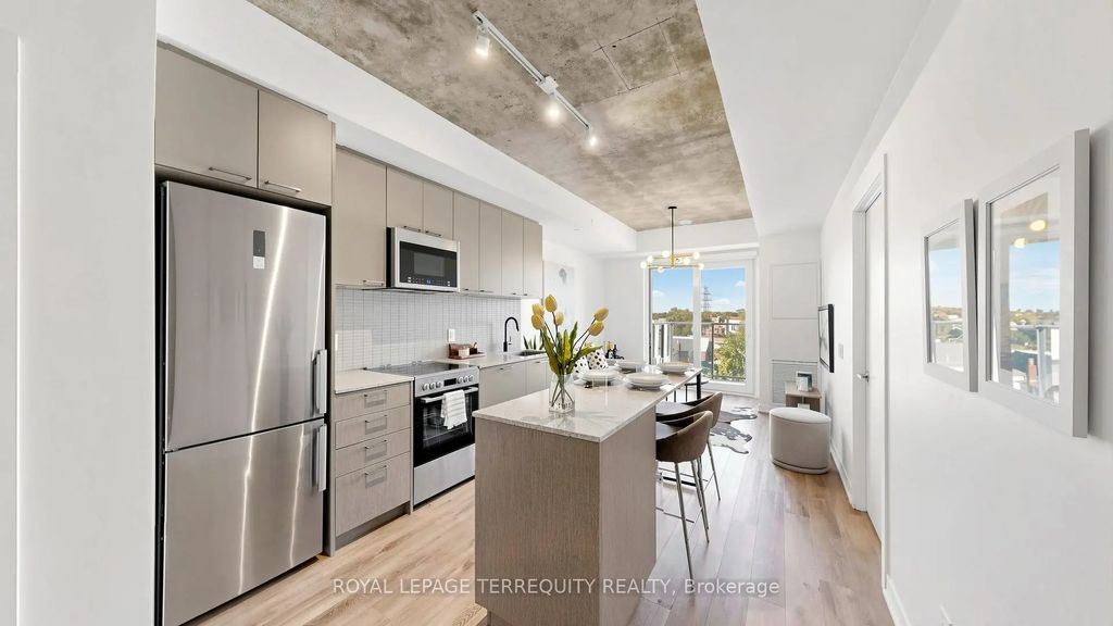 1808 St Clair Avenue W 417, Toronto W03