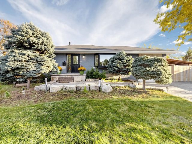 27 Matlock Avenue, Mississauga