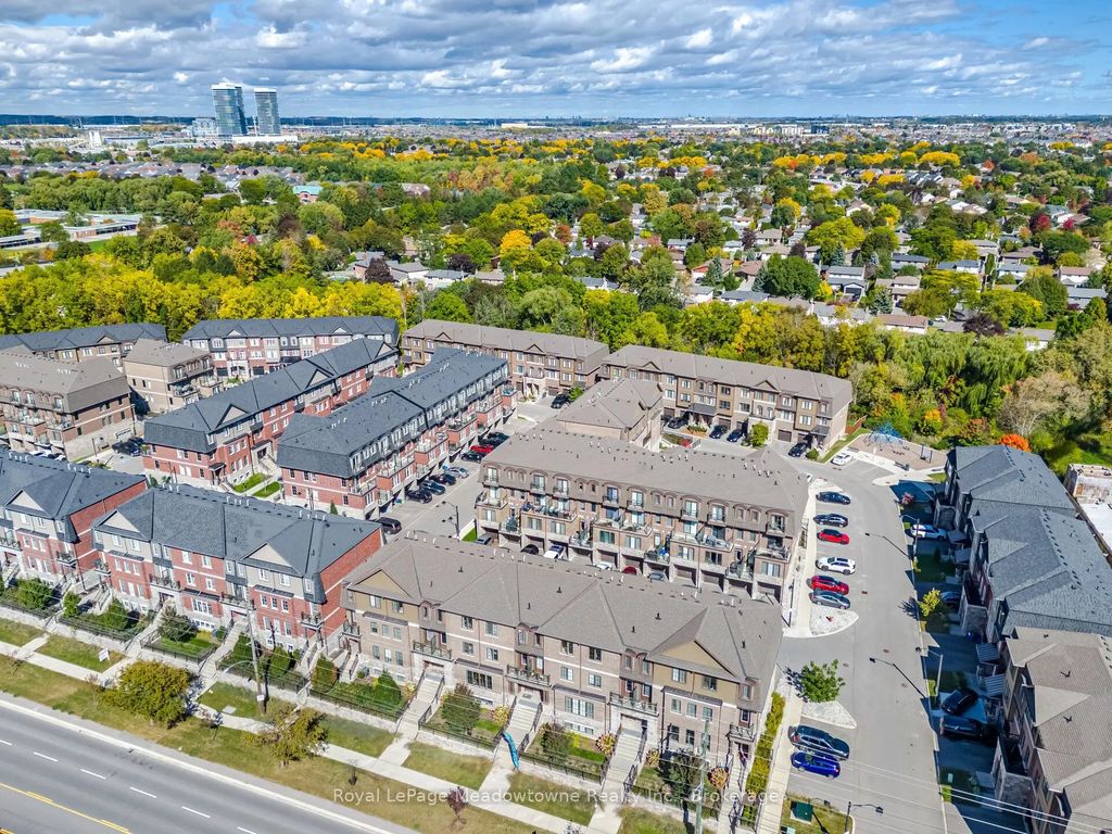 445 Ontario Street S 55, Milton